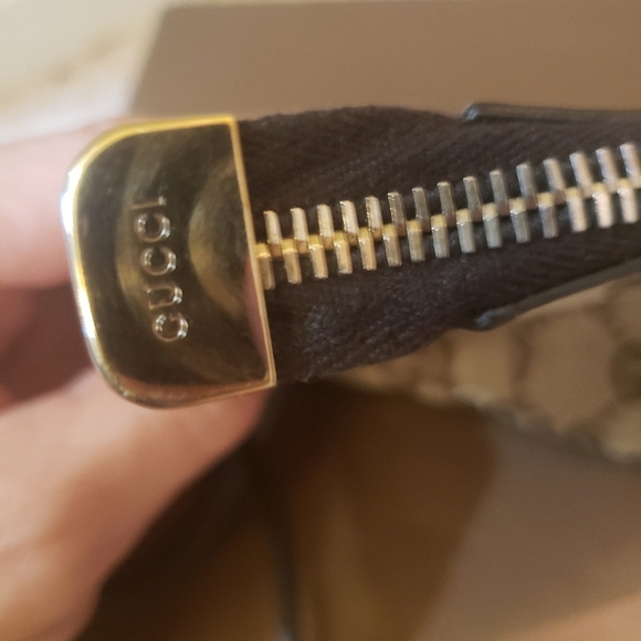 Gucci GG Monogram Mini Canvas Crossbody - Picture 4 of 9